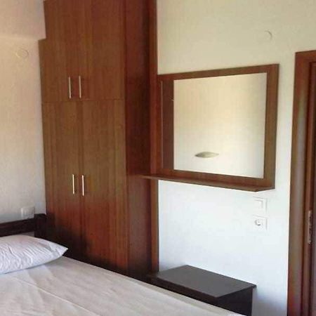 Paradisos Apartments Nea Skioni Luaran gambar